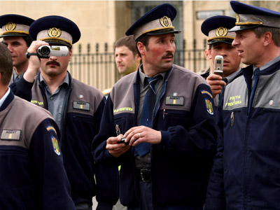Agenții de poliție acuză IGPR de discriminare - politistiprotest-1349899629.jpg