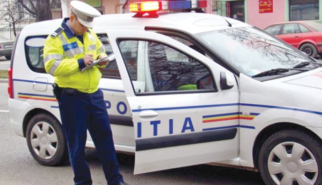 Șoferi care transportau buletine de vot, prinși băuți de polițiști - politistitii-1573303820.jpg