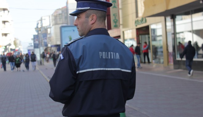 ALEGERI EUROPARLAMENTARE / Peste 2.400 de angajați ai MAI se ocupă de buna desfășurare a alegerilor, la Constanța - politistpolitiaprevenirevotilega-1401004907.jpg