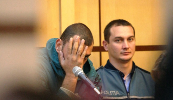 Fostul polițist Marius Ionuț Magda, care și-a omorât mama, trimis în judecată - politisttentativaviolionutmarius-1339056046.jpg