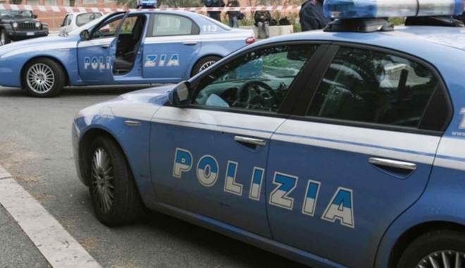 Româncă arestată la Roma, după ce a făcut pagubă în Pantheon. A distrus două candelabre din secolul XVIII - polizia-1490696153.jpg