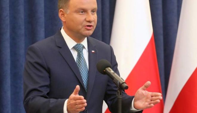 Polonia cere Ucrainei să îşi confrunte trecutul, în ciuda frontului comun împotriva Rusiei - polonia-1657626656.jpg