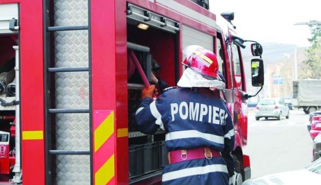 ALERTĂ la Constanţa. Bătrână căzută în fântână - pompieri-1600760837.jpg