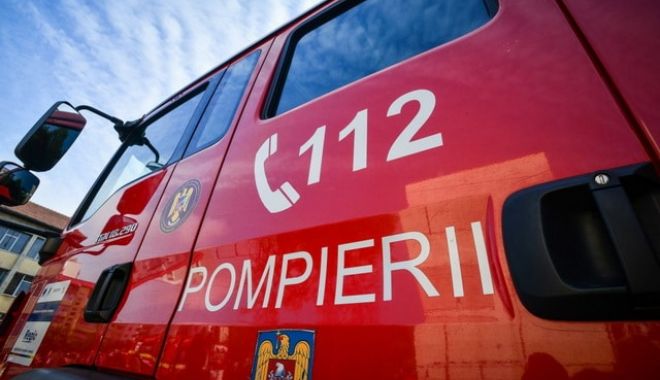 Constanța: Incendiu la o casă în Eforie Nord - pompieri-1633273222.jpg
