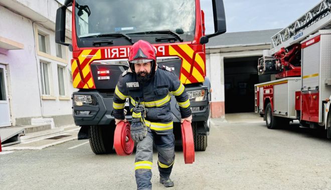 115 acordări de prim ajutor, la Constanţa. Pompierii au bifat şi alte misiuni - pompieri-1707121027.jpg