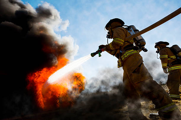 Incendiu devastator la un lăcaș de cult. Turla bisericii a ars ca o torță - pompieri-biserica-1772263998.webp