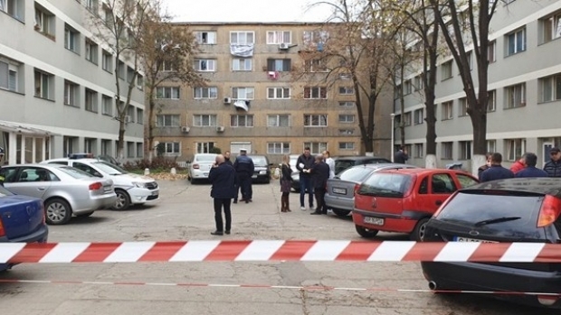 COPII MORȚI DUPĂ DEZINSECȚIA DIN BLOC! Alți oameni, la spital! - pompieriambulantacomplex42353460-1574079873.jpg