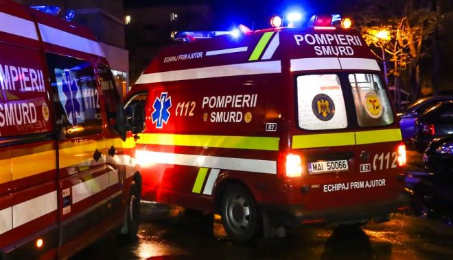 INCENDIU LA CONSTANȚA! Locomotiva unui tren cu zeci de vagoane încărcate cu sulf, cuprinsă de flăcări - pompierii-1698475576.jpg