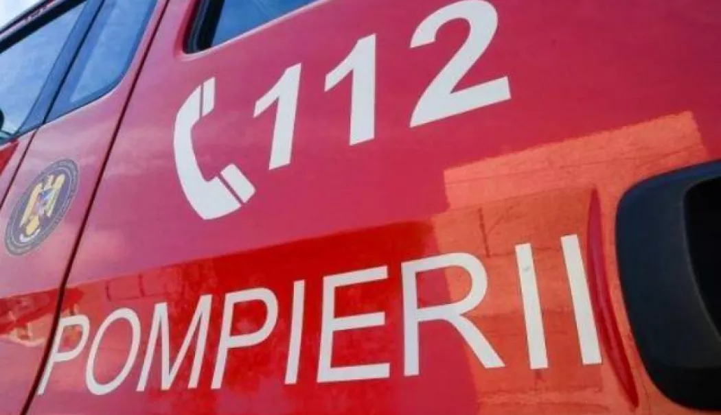 A fost activat Planul Roşu de intervenţie. Subsolul unui spital a fost cuprins de flăcări