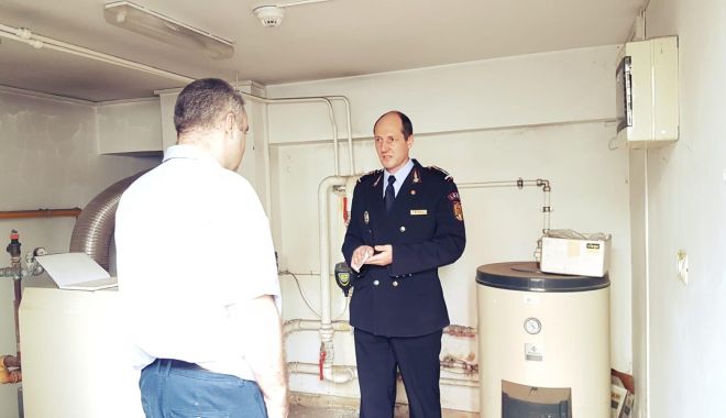 Pompierii au luat la puricat hotelurile și restaurantele de pe litoral - pompieriiauluatlapuricat-1560973143.jpg