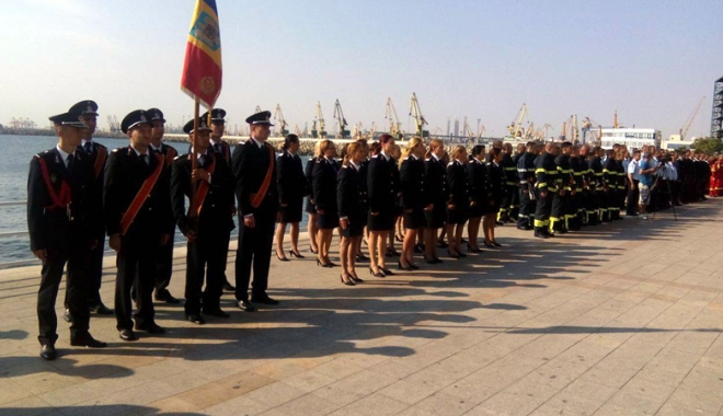 Pompierii militari, sărbătoriți la aniversarea de 168 de ani - pompieriimilitari2-1473782240.jpg