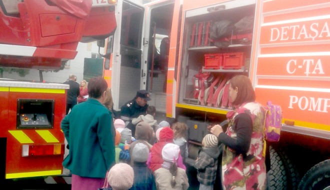 Pompierii, în alertă! Au fost 