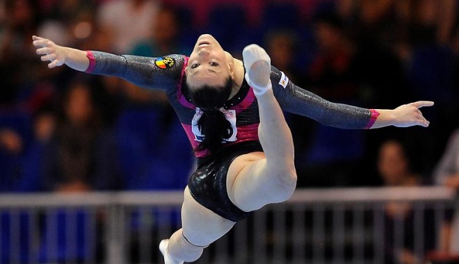 Gimnastică artistică: Concursul de la Gent - Cătălina Ponor, învingătoare la bârnă - ponor-1339349366.jpg
