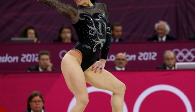 Aur pentru Cătălina Ponor la Doha. Gimnastica românească respiră! - ponor-1459095568.jpg