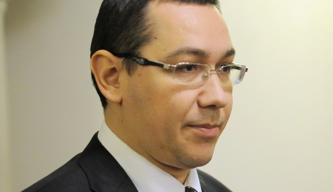În prima zi de guvernare, îi retragem titlul de doctor lui Victor Ponta - ponta-1353916870.jpg