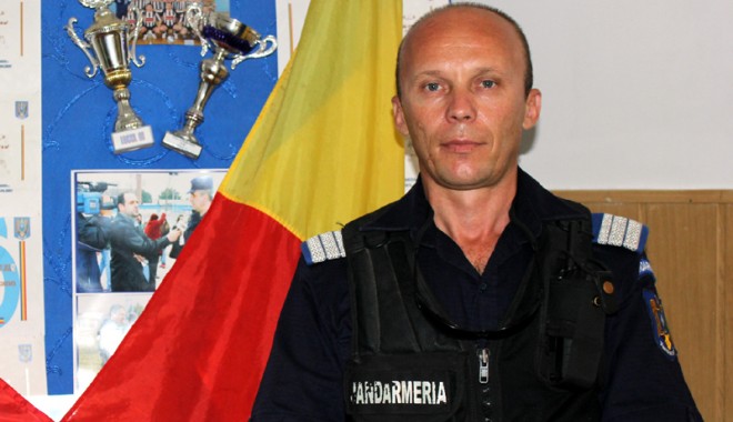 El este 