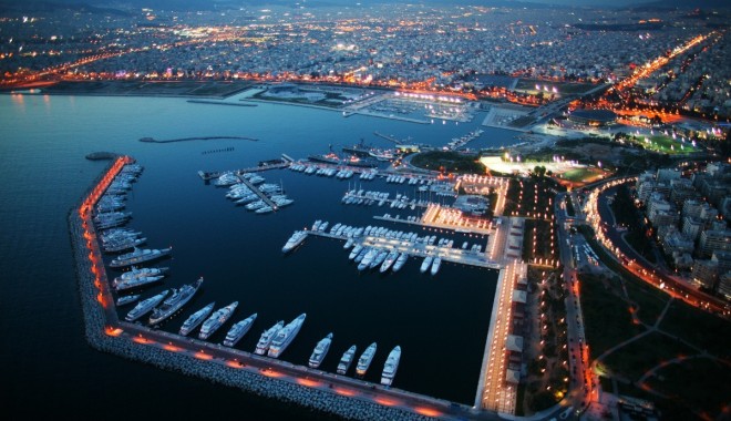 Turcia vrea să investească în porturile Greciei - port-1345736438.jpg