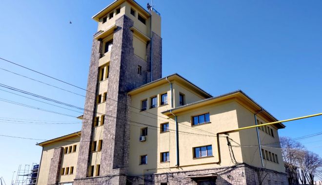 Bursa Nouă, clădire-simbol a Portului Constanţa, în plin proces de reabilitare - port-1678891990.jpg