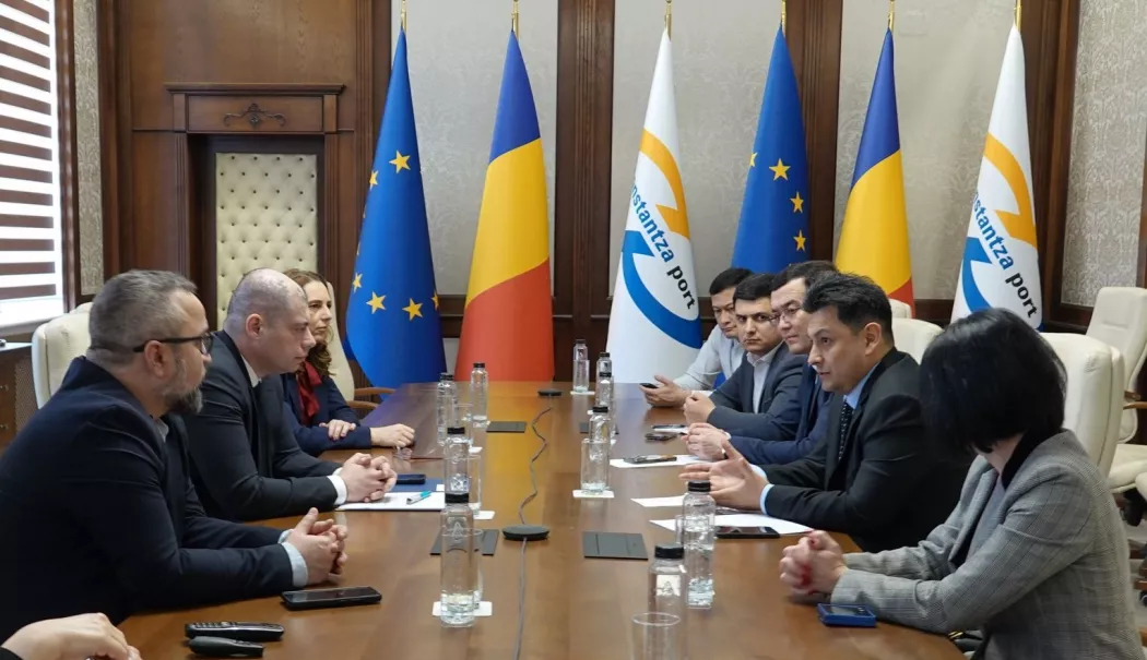 Ambasadorul Republicii Uzbekistan, vizită în portul Constanța - port-1774958021.webp