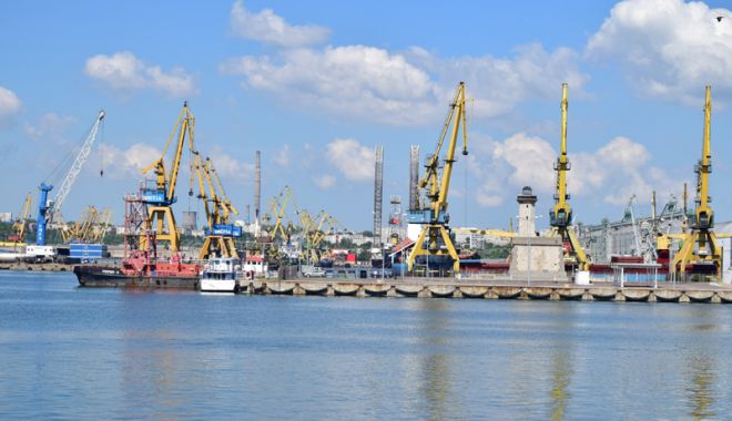 Topul mărfurilor din porturile maritime românești - portconstanta2-1526573733.jpg