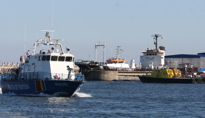68 de nave și-au anunțat sosirea în porturile românești - portnava129-1384417897.jpg