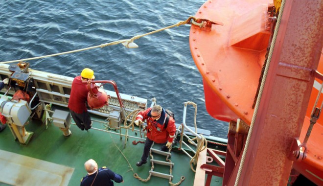 Piloții vor înapoi, la stat - portpilot-1315413612.jpg