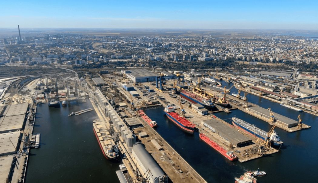 Licitație pentru înființarea unei baze de răspuns la poluările marine în Portul Constanța