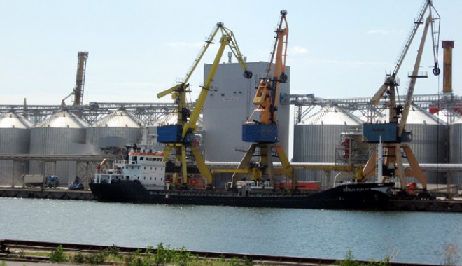 Portul Constanța a pierdut 3,96% din traficul de mărfuri - portulconstanta-1313414027.jpg