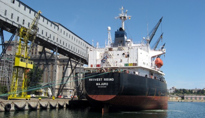 Portul Constanța a depășit pragul de 1 milion de tone capacitate de depozitare a cerealelor - portulconstanta1-1410711112.jpg