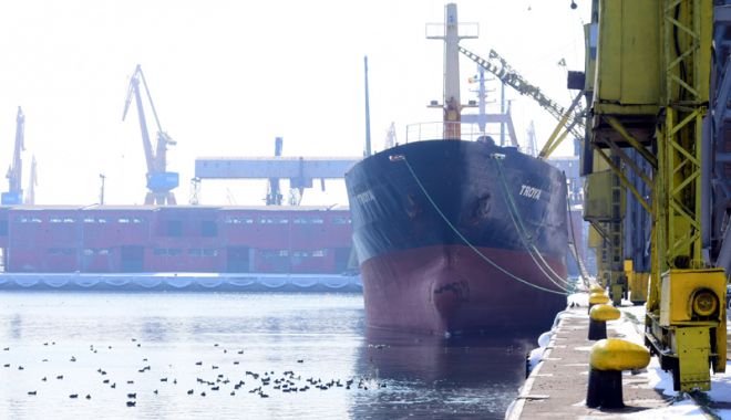 Porturile maritime au pierdut venituri de peste 3 milioane de euro, în doar patru zile - porturile12-1519925412.jpg