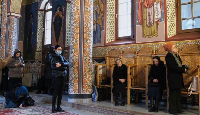 Credincioșii se pregătesc pentru Postul Crăciunului - post-1636657920.jpg