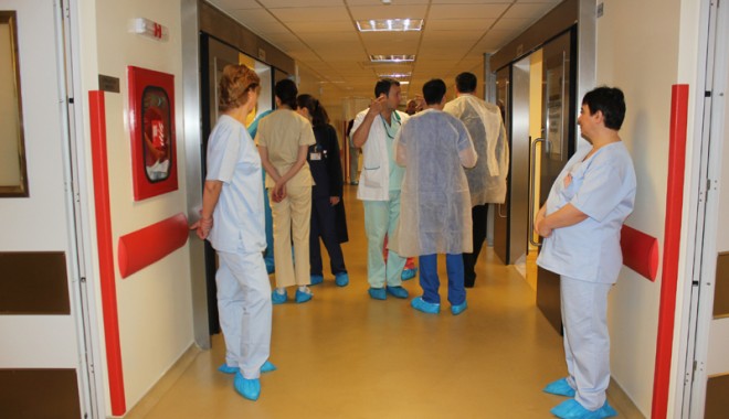 Posturi scoase la concurs de Spitalul Județean Constanța - posturivacante1354554934-1358763083.jpg