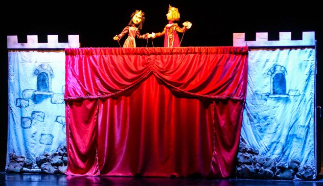 „Povestea porcului”, spectacol online al Teatrului „Căluţul de Mare” - povesteaporcului-1618582940.jpg