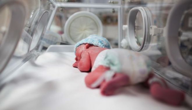 ALERTĂ, după ce zeci de copii s-au născut FĂRĂ MÂINI! - povestileunorinvingatoribebelusi-1541079670.jpg