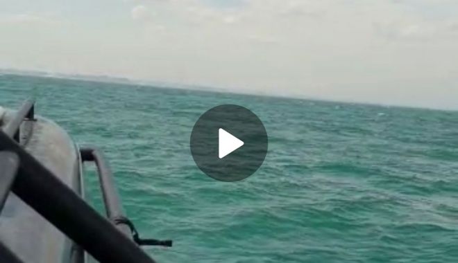 FOTO / VIDEO. Acțiune de căutare și salvare pe Marea Neagră. Ambarcațiune cu o persoană la bord - DISPĂRUTĂ! - poza-1591362819.jpg