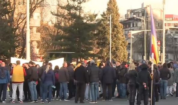 Noi proteste la Bucureşti. Mii de persoane, împotriva restricţiilor pandemice - poza-1618073895.jpg