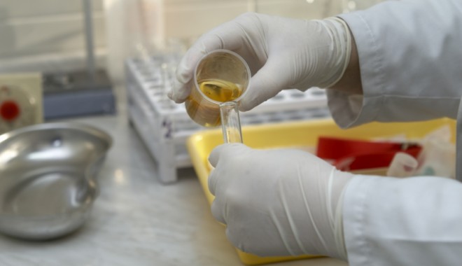 Descoperire revoluționară în medicină: specialiștii au oprit metastaza în cancerul de colon! - pozacercetare1-1361191129.jpg