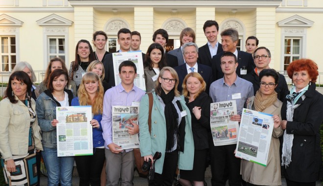 Mirciști premiați de președintele Germaniei - pozadegrupcupresedintelegermanie-1339345715.jpg