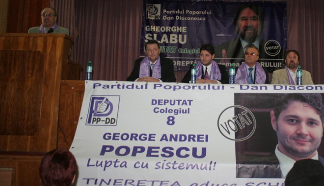 Candidații George Andrei Popescu și Sali Negiat s-au întâlnit cu susținătorii PPDD - ppdd-1353019738.jpg