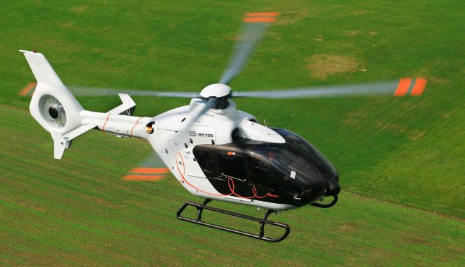 Un elicopter militar S-A PRĂBUȘIT PE O ȘOSEA: patru victime - prab-1531037623.jpg