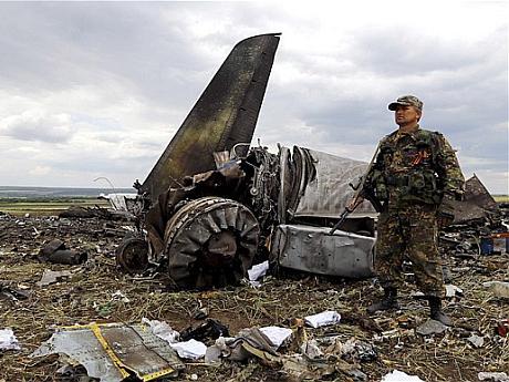 Accident aviatic / Anunț de ultim moment de la Malaysia Airlines - prabusireavionucraina-1405764322.jpg