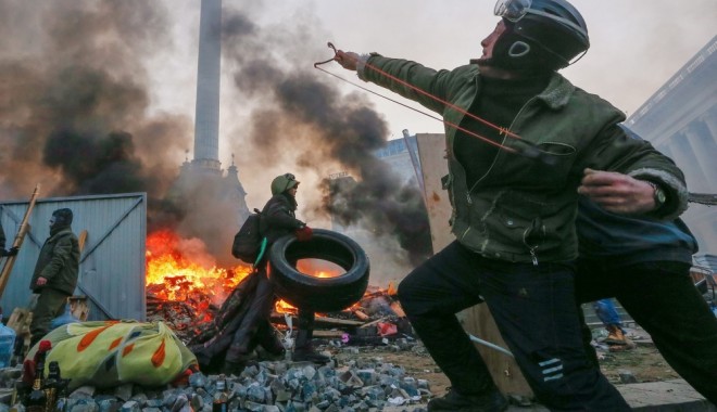 Militari ucraineni, uciși în confruntări cu rebeli proruși - prastie1399540831-1399995126.jpg