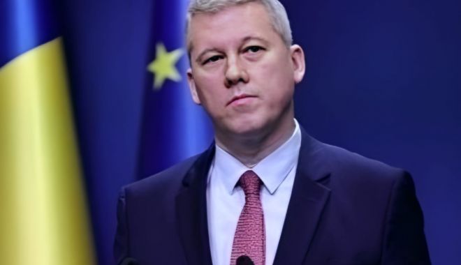 Cătălin Predoiu spune că cei patru şefi din IPJ Constanţa nu au fost demişi, ci „eliberaţi din funcţie la cerere”