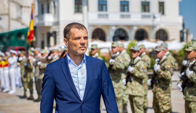 Întâlnire de lucru a prefectului județului privind campania "Curățăm România"