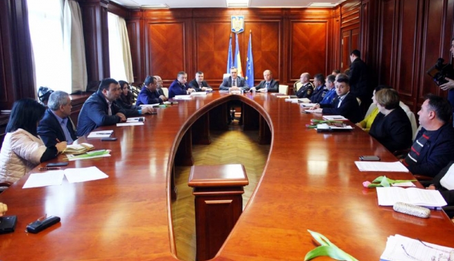 Adrian Nicolaescu a convocat Colegiul Prefectural. Ce se va discuta - prefecturacolegiul121465490746-1481721549.jpg