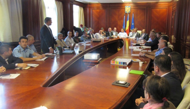 Pregătiri la Prefectură pentru simularea unei situații de urgență - prefecturaexercitiulvalahia-1474562492.jpg