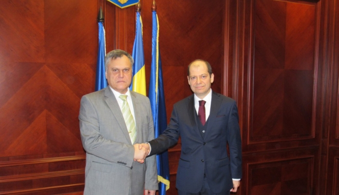 Noul consul  al Turciei, vizită la Prefectura Constanța - prefecturaintalnireconsulturcia-1490630933.jpg