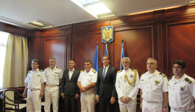 Delegație din Grecia, vizită la Prefectura Constanța - prefecturavizita-1502293012.jpg