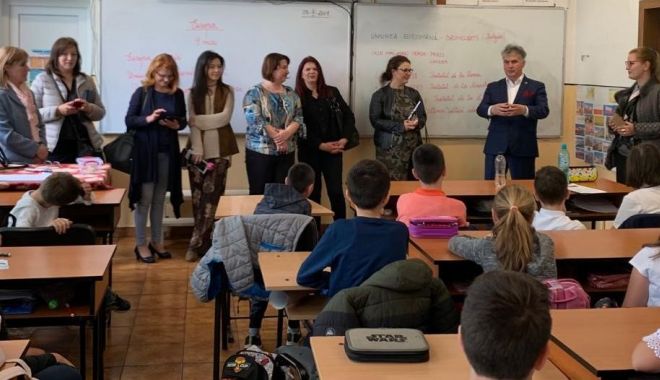Ce a pregătit Prefectura Constanța pentru Ziua Europei - prefecturaziuaeuropei-1557255003.jpg