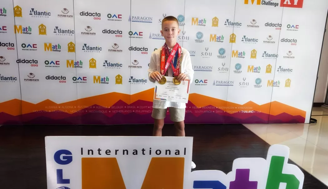 Explozie de reacții după reușita internațională a lui Iustin Petcu! Elevul din Năvodari, felicitat de toți - premiant-1770119907.webp